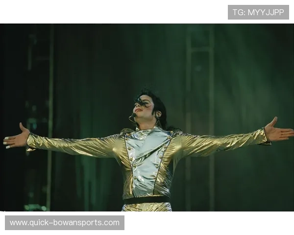 细数足坛巨星华丽过人瞬间展现无与伦比的个人技术魅力