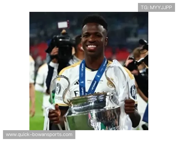 足球头号球星领衔全球赛事新时代 聚焦顶级球员的辉煌成就与未来发展